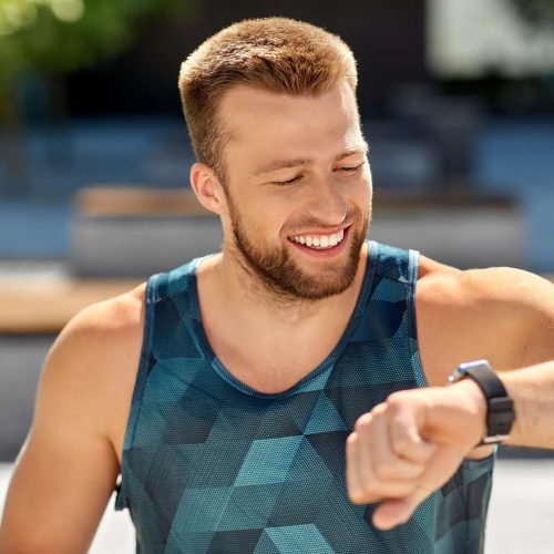 Garmin Fenix 8 – nowoczesny zegarek sportowy z wieloma funkcjami